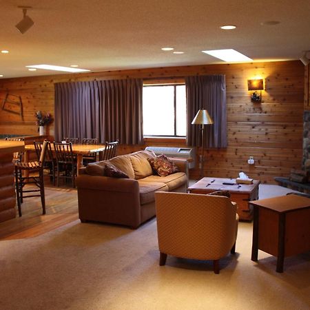 The Lodge At Crooked Lake Siren Δωμάτιο φωτογραφία